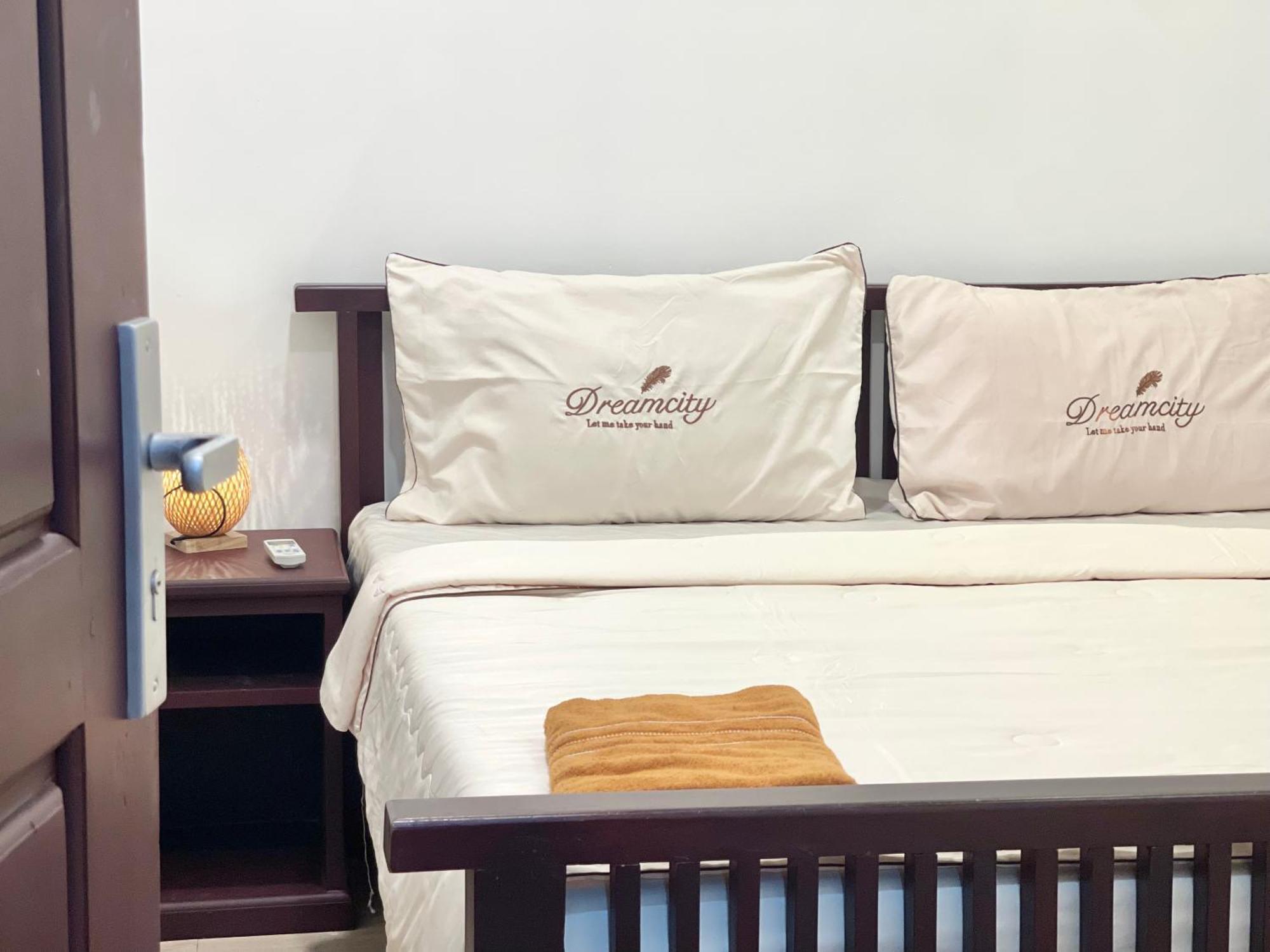 Rs Central Apartments - 200M To Royal Palace 프놈펜 외부 사진